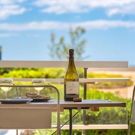 La Comedie De Vanneau - L'intermede アパート *